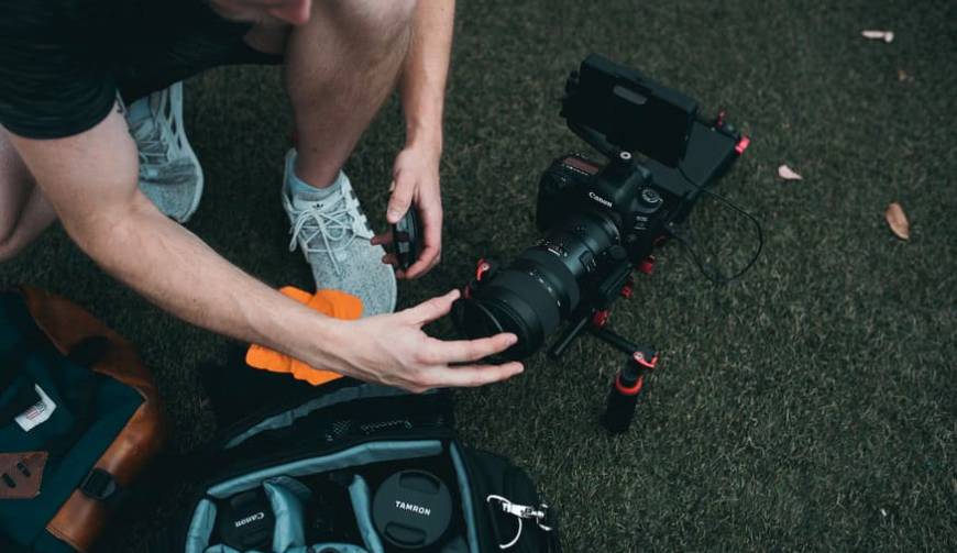 色彩心理学×动态美学，东丽区产品视频拍摄公司唤醒感官冲击力